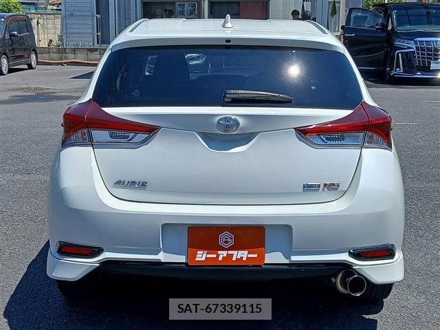 Toyota AURIS 2015-11 6683691-9