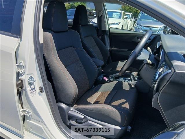 Toyota AURIS 2015-11 6683691-14