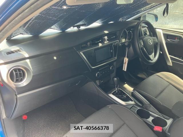 Toyota AURIS 2012-10 6902393-9