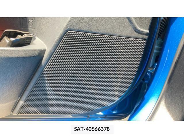 Toyota AURIS 2012-10 6902393-20