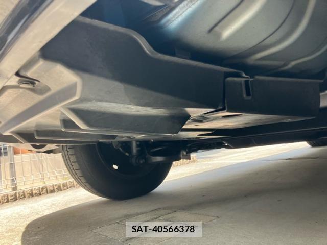 Toyota AURIS 2012-10 6902393-6