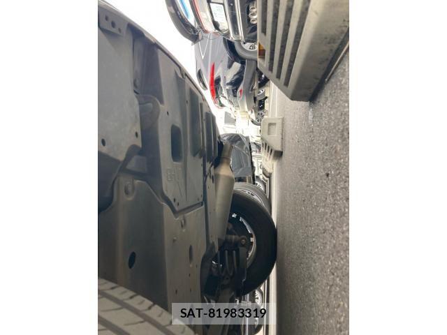 Toyota AURIS 2012-08 7215132-8