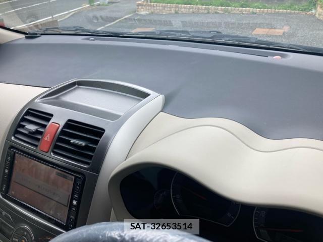 Toyota AURIS 2008-06 7215133-16