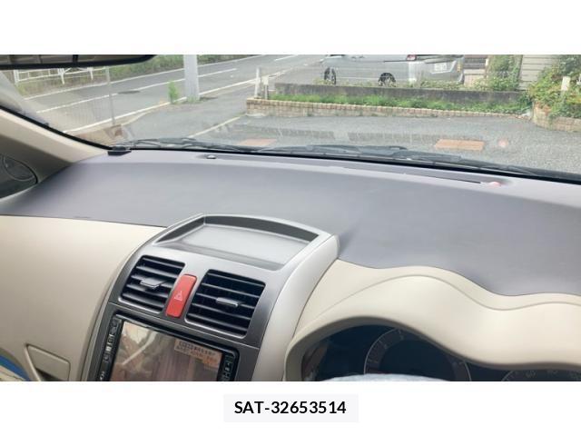 Toyota AURIS 2008-06 7215133-19