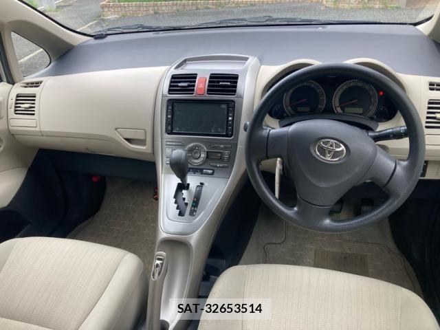 Toyota AURIS 2008-06 7215133-6