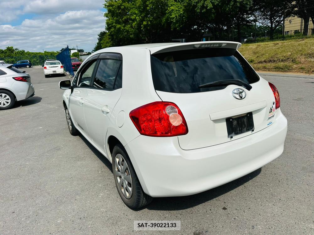 Toyota AURIS 2007 7230124-2