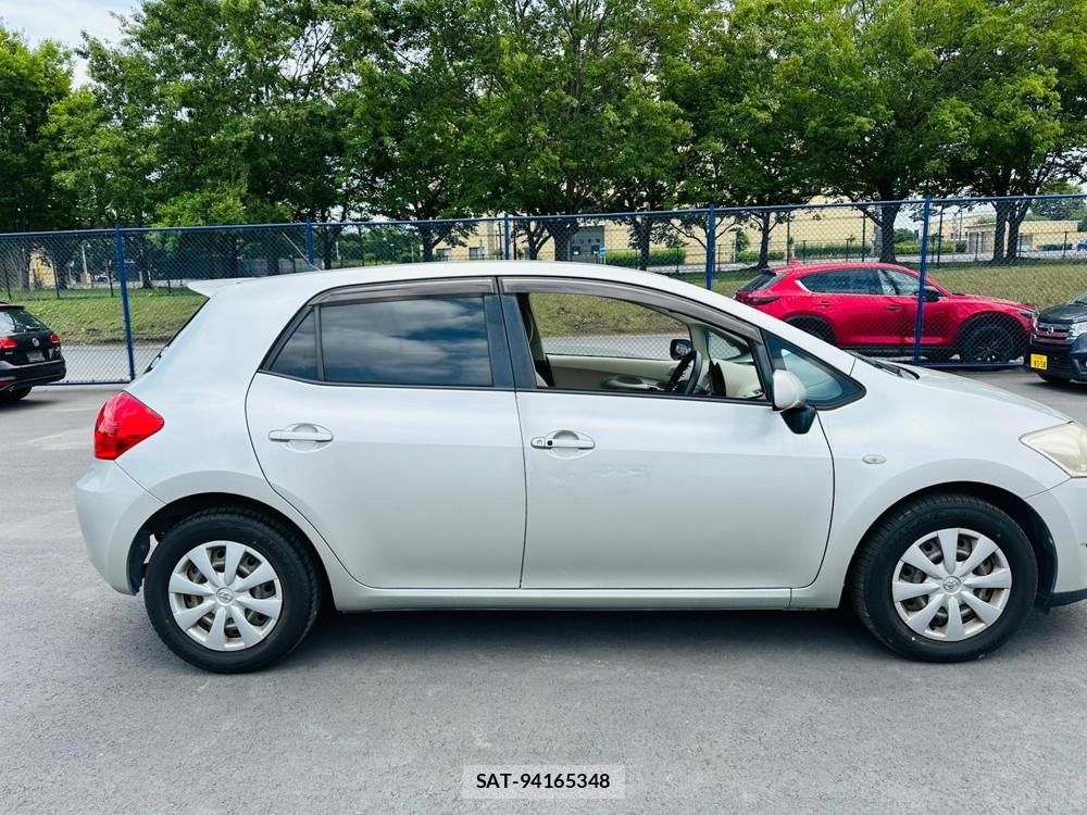 Toyota AURIS 2009 7230126-5