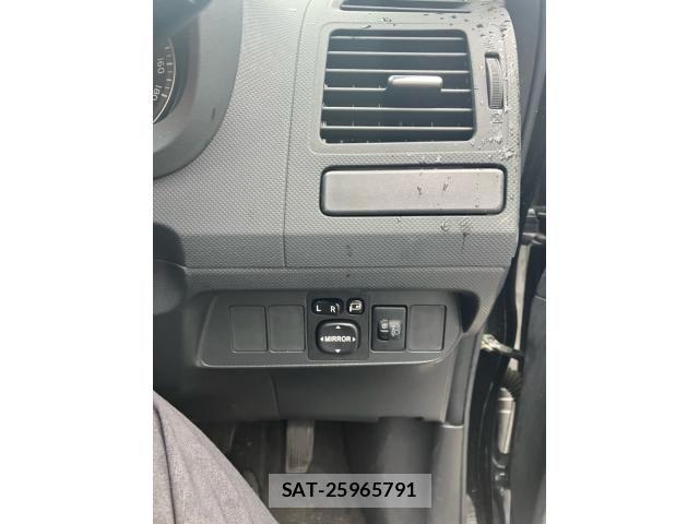 Toyota AURIS 2008-03 7325818-17