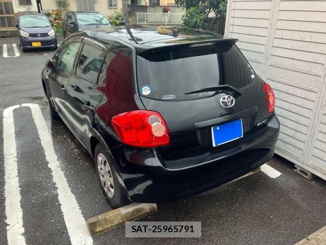 Toyota AURIS 2008-03 7325818-3