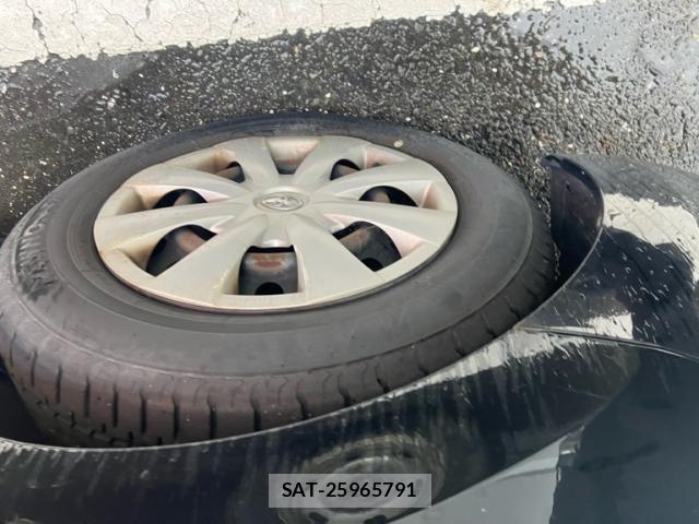 Toyota AURIS 2008-03 7325818-5