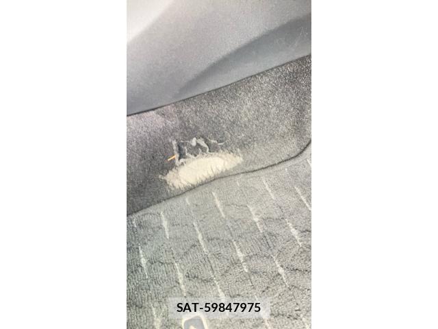 Toyota AURIS 2009-11 7356936-26