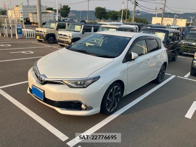 Toyota AURIS 2015-05 7391428-0