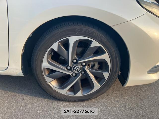 Toyota AURIS 2015-05 7391428-3