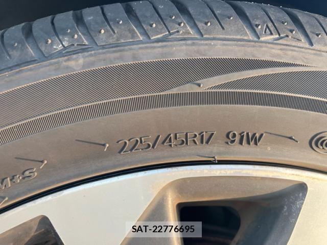 Toyota AURIS 2015-05 7391428-4