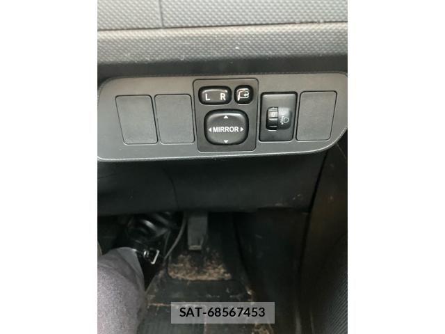 Toyota AURIS 2008-03 7391434-15