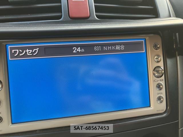 Toyota AURIS 2008-03 7391434-17