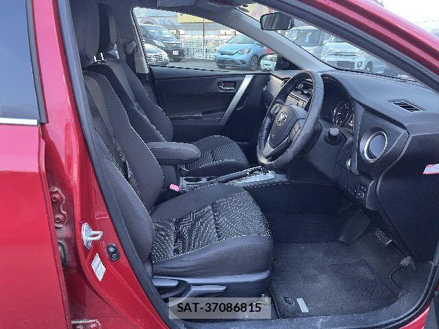 Toyota AURIS 2014-12 7453057-9