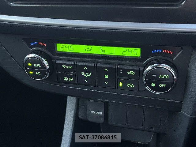 Toyota AURIS 2014-12 7453057-14