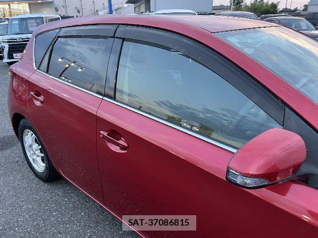 Toyota AURIS 2014-12 7453057-25
