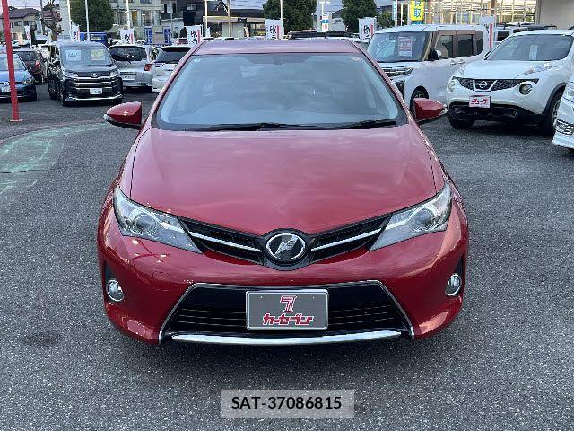 Toyota AURIS 2014-12 7453057-5