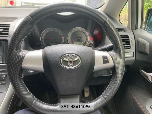 Toyota AURIS 2012-02 7499632-16