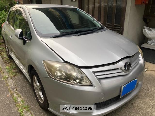 Toyota AURIS 2012-02 7499632-2