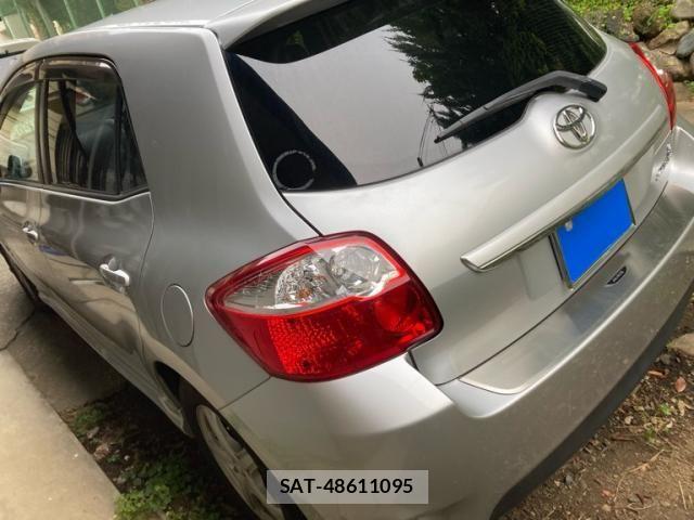 Toyota AURIS 2012-02 7499632-5