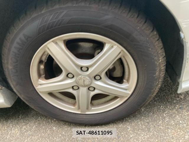 Toyota AURIS 2012-02 7499632-6