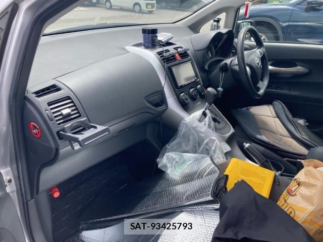 Toyota AURIS 2011-02 7615136-10