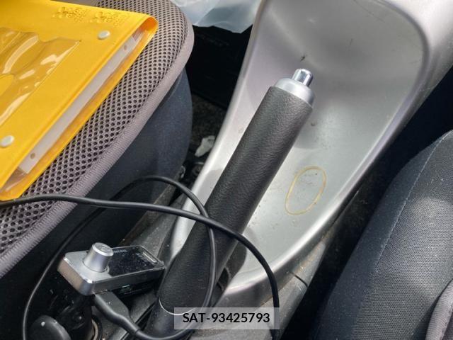 Toyota AURIS 2011-02 7615136-15