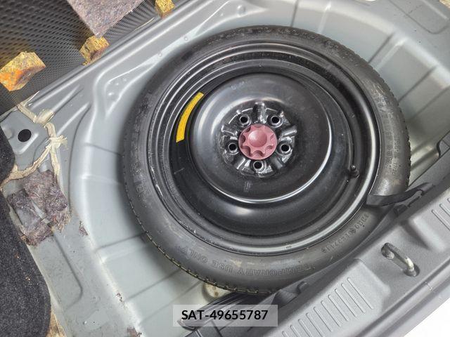 Toyota AURIS 2011-10 7615135-14