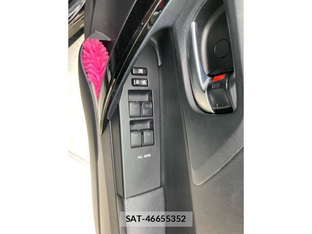 Toyota AURIS 2016-03 7615134-25