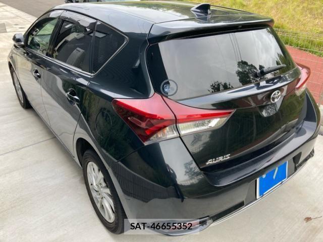 Toyota AURIS 2016-03 7615134-3