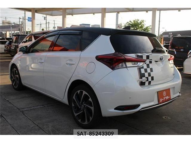 Toyota AURIS 2016-09 7615133-10