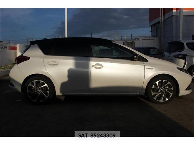 Toyota AURIS 2016-09 7615133-13