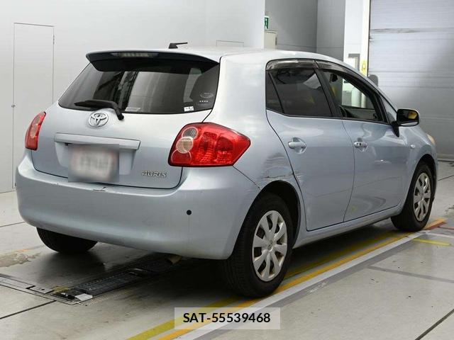 Toyota AURIS 2007-05 7634468-4