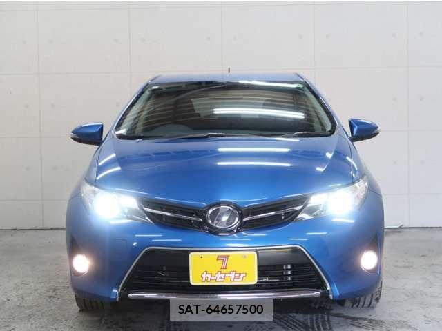 Toyota AURIS 2013-05 7721118-9