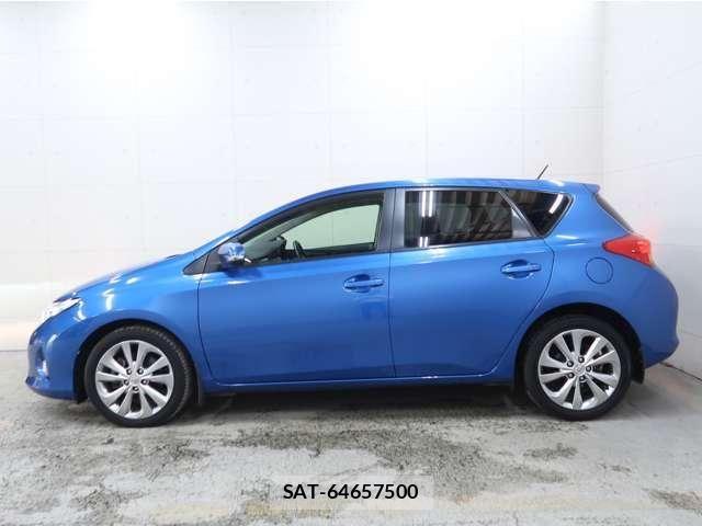 Toyota AURIS 2013-05 7721118-16