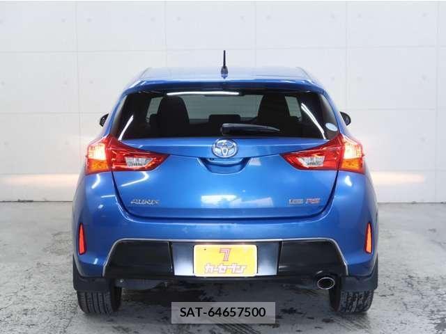 Toyota AURIS 2013-05 7721118-20