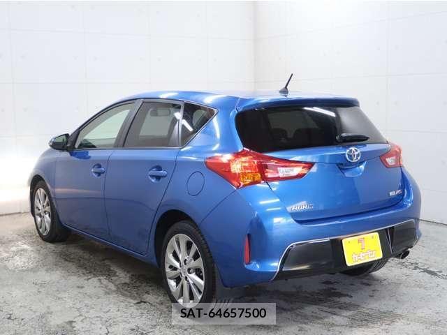 Toyota AURIS 2013-05 7721118-21