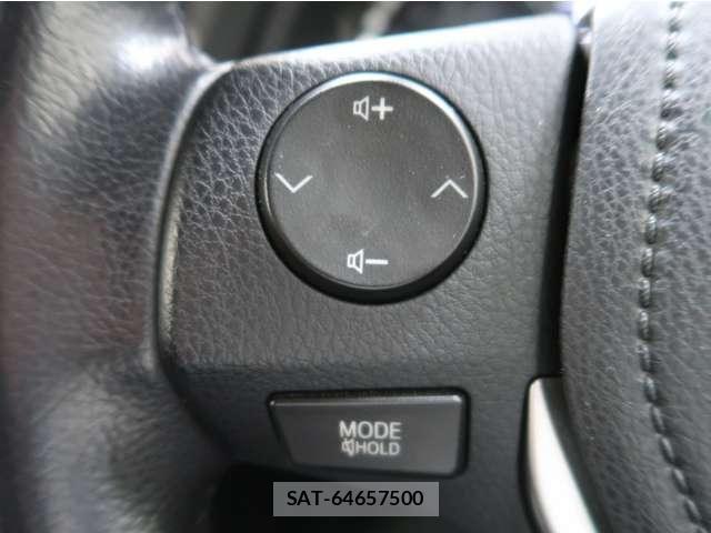 Toyota AURIS 2013-05 7721118-25