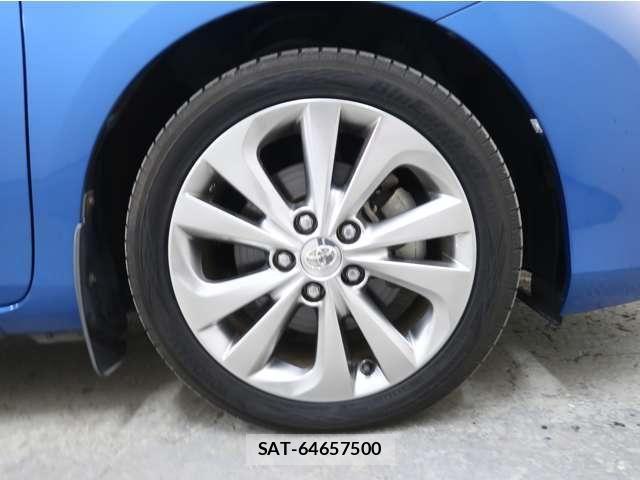 Toyota AURIS 2013-05 7721118-29