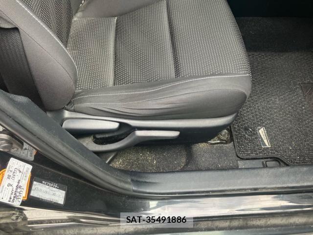 Toyota AURIS 2013-10 7721119-10