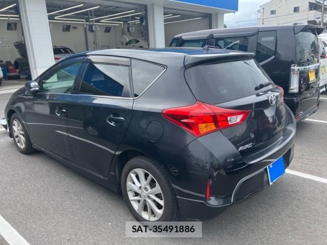 Toyota AURIS 2013-10 7721119-3