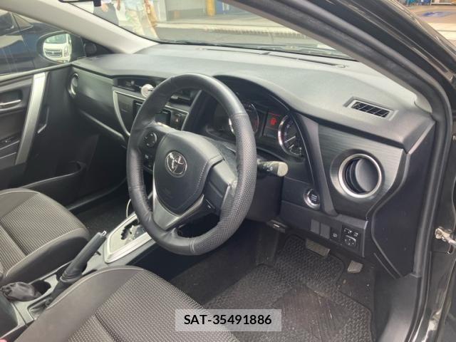 Toyota AURIS 2013-10 7721119-8
