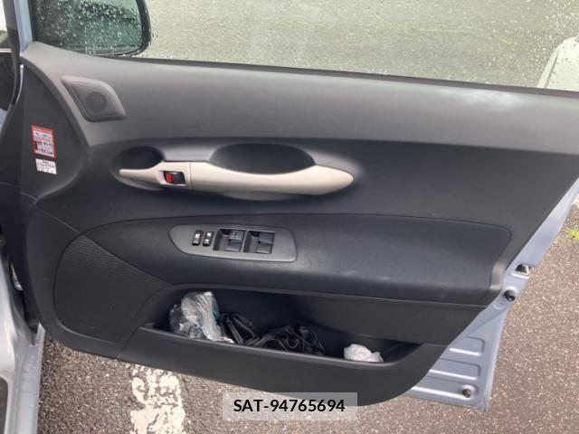 Toyota AURIS 2008-08 7721132-13