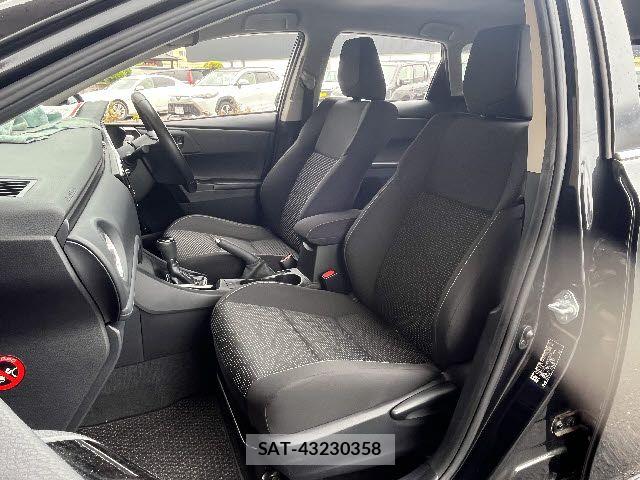 Toyota AURIS 2016-07 7721117-18
