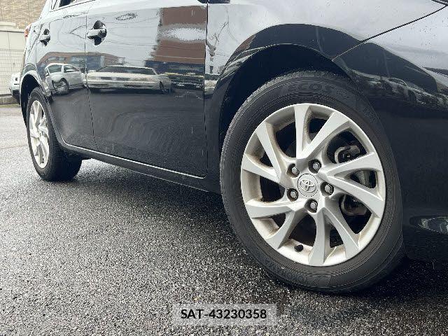Toyota AURIS 2016-07 7721117-26