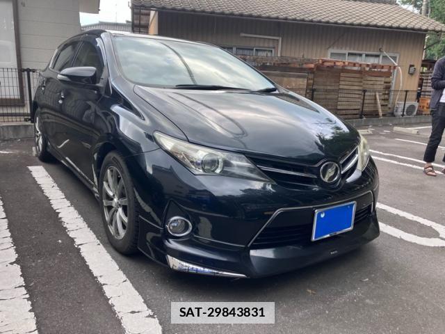 Toyota AURIS 2012-12 7782811-1