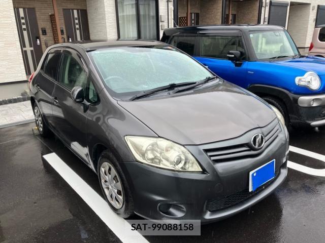 Toyota AURIS 2011-10 7782808-1